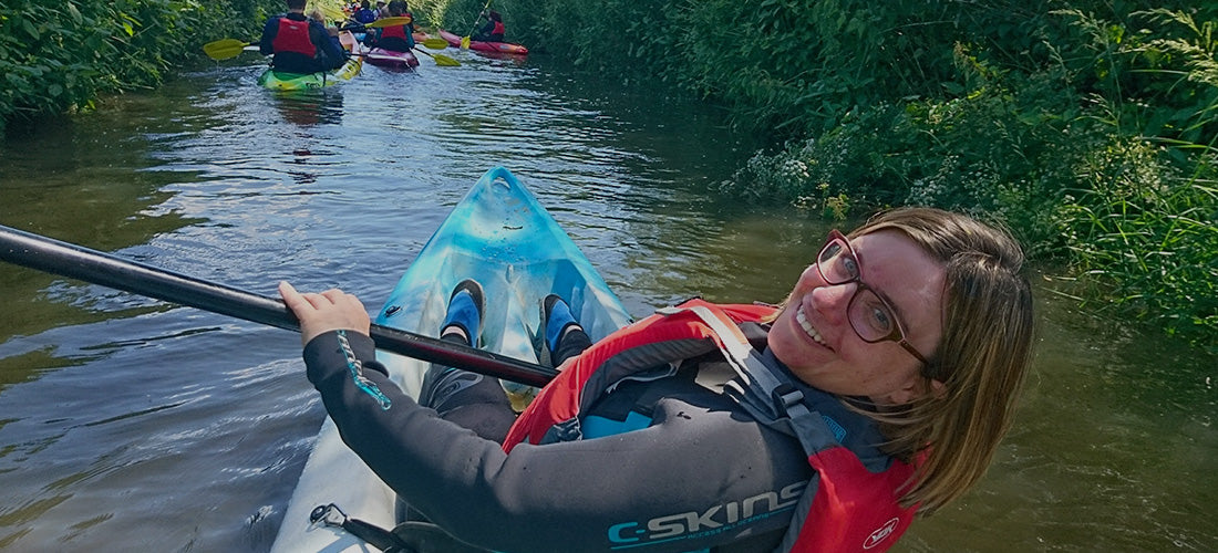Kayak taster session on the river